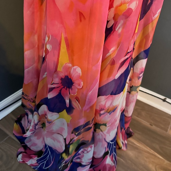 Beaded waist band colorful Wedding or prom dress - Picture 11 of 12